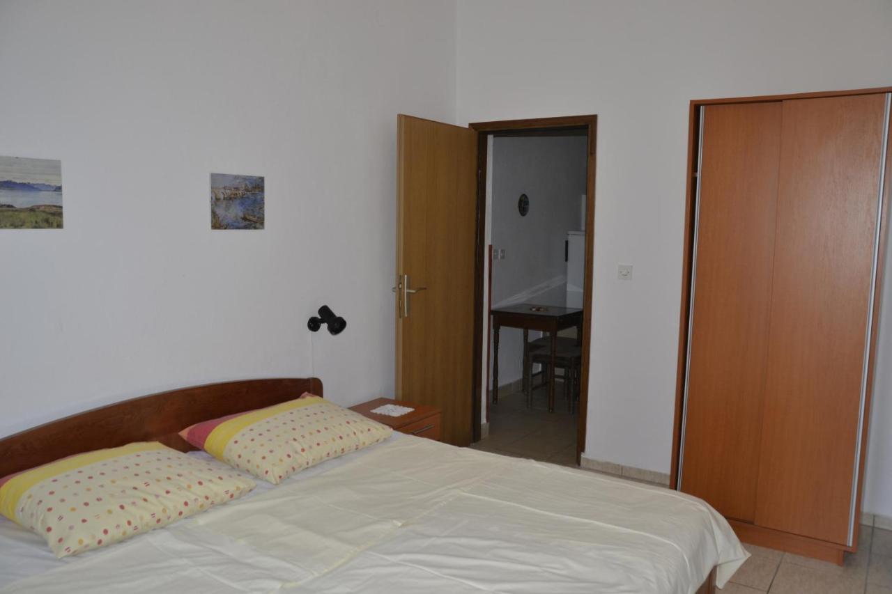 Apartments By The Sea Kustici, Pag - 6335 Zubovići Dış mekan fotoğraf